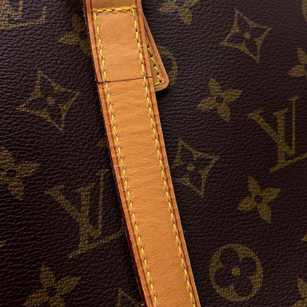 LOUIS VUITTON Brown Monogram Shoulder Bag - Picture 14 of 16